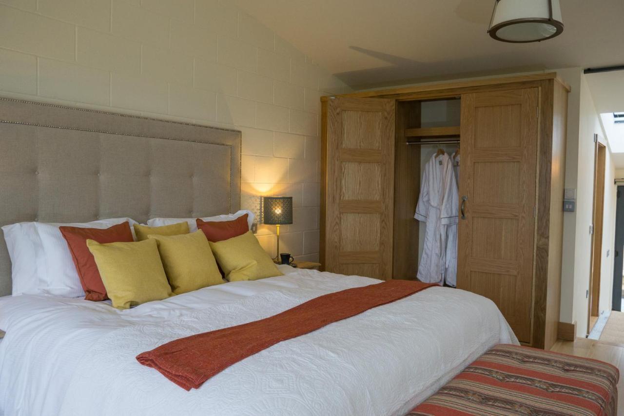 Vineyard Barn Room Woodchester 外观 照片