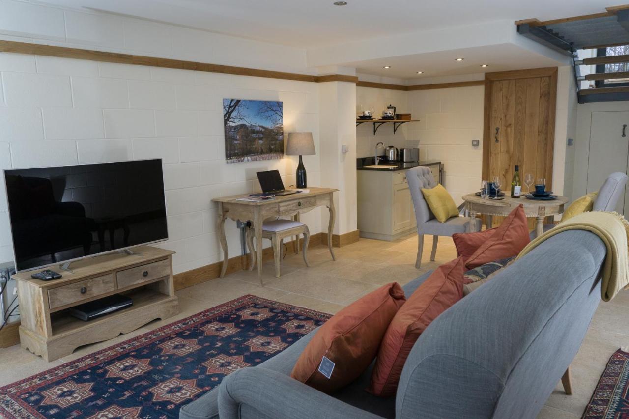 Vineyard Barn Room Woodchester 外观 照片