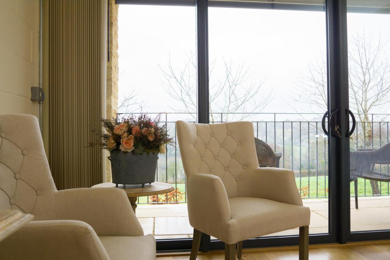 Vineyard Barn Room Woodchester 外观 照片