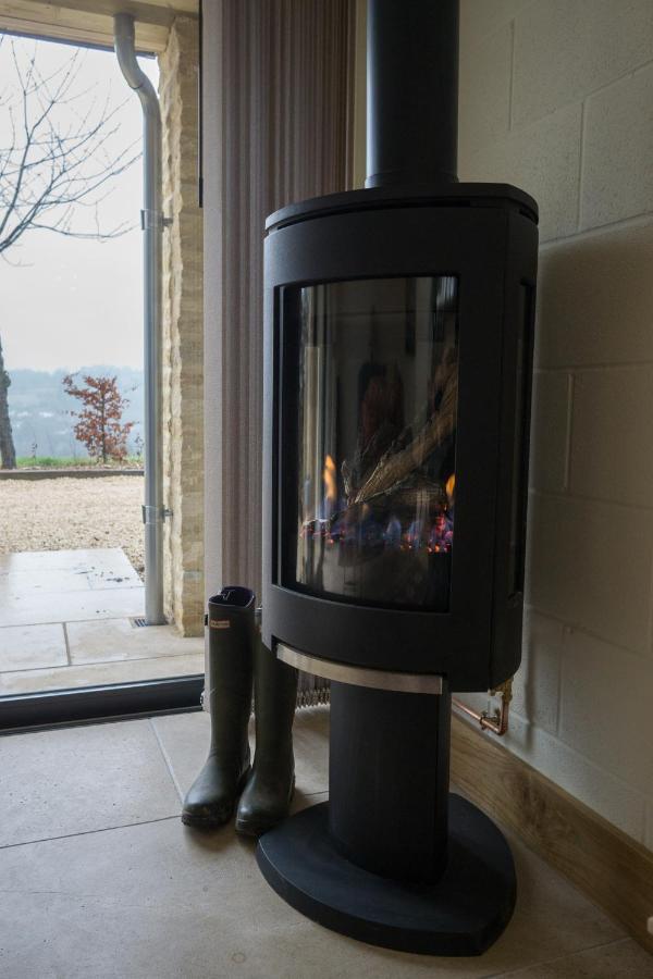 Vineyard Barn Room Woodchester 外观 照片